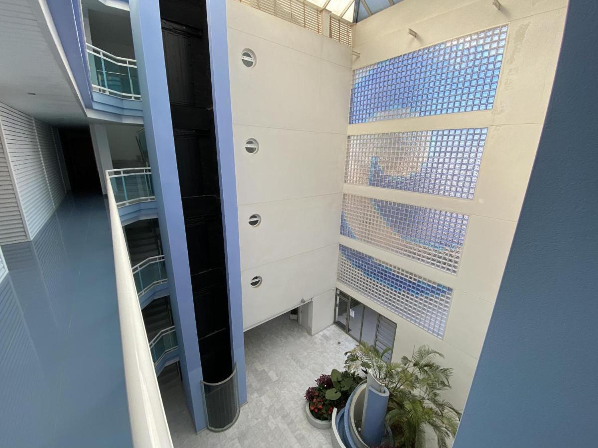 For A Stay Les Ones Salou Bagian luar foto