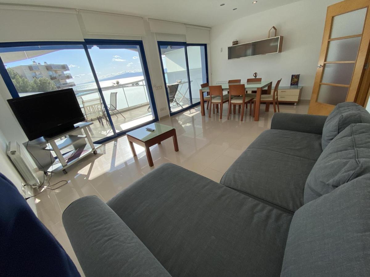 For A Stay Les Ones Salou Bagian luar foto