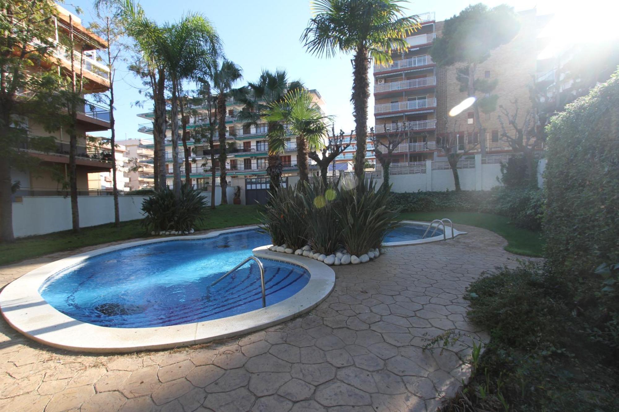 For A Stay Les Ones Salou Bagian luar foto